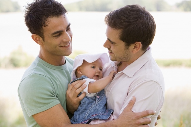 Top Seven Tips For Same Sex Couples In Choosing A Surrogacy Agency